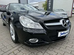 Obsidianschwarz metalliclack Gebraucht 2012 Mercedes SL350 Coupé | 32.990 € (Fairer Preis)