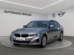 Skyscraper grau Gebraucht 2024 BMW 330e Limousine | 42.920 € (Etwas zu teuer)
