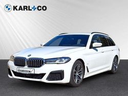 Weiss Gebraucht 2022 BMW 520 M Sport Kombi | 36.380 € (Teuer)