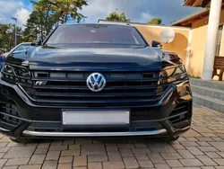 Schwarz Gebraucht 2018 VW Touareg R-line SUV | 42.800 € (Teuer)