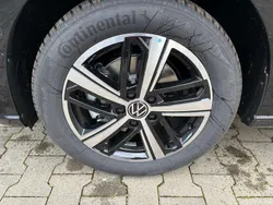 Perleffektlackierung deepblack Neu 2025 VW Caddy Maxi Style Van / Kleinbus | 37.579 € (Guter Preis)