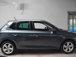 Grau metallic Gebraucht 2018 Skoda Fabia Clever | 12.620 € (Fairer Preis)