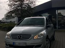 Silber Gebraucht 2006 Mercedes B180 Van / Kleinbus | 2.250 € (Fairer Preis)