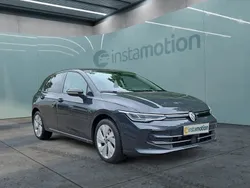 Grau Gebraucht 2024 VW Golf VIII Goal Limousine | 30.530 €