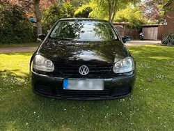 Schwarz Gebraucht 2004 VW Golf IV Comfortline Limousine | 3.000 € (Etwas zu teuer)