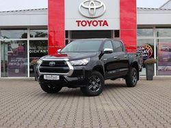 Tiefschwarz mica metallic Gebraucht 2024 Toyota HiLux Comfort Abholung | 47.990 € (Fairer Preis)