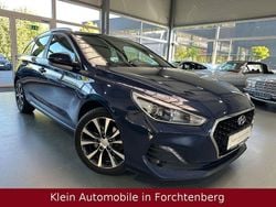 Blau Gebraucht 2019 Hyundai i30 Style Kombi | 12.490 € (Fairer Preis)