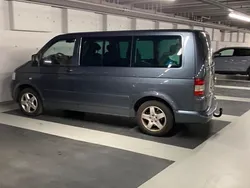 Grau Gebraucht 2005 VW T5 Van | 9.955 € (Teuer)