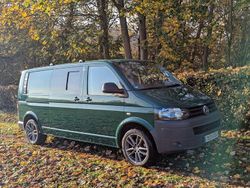 Grün Gebraucht 2012 VW T5 Van | 16.750 € (Teuer)