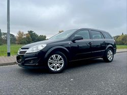 Schwarz Gebraucht 2008 Opel Astra Kombi | 3.999 € (Teuer)