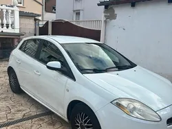 Weiß Gebraucht 2008 Fiat Bravo Kleinwagen | 1.600 € (Fairer Preis)