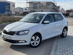 Weiß Gebraucht 2018 Skoda Fabia Ambition Limousine | 10.500 € (Fairer Preis)