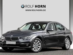 Grau Gebraucht 2018 BMW 320 Luxury Line Limousine | 23.320 € (Etwas zu teuer)