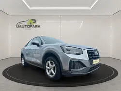 Silber Gebraucht 2023 Audi Q2 SUV | 20.890 € (Superpreis)