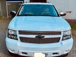 Weiß Gebraucht 2008 Chevrolet Tahoe LTZ SUV | 15.890 € (Guter Preis)
