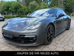 Porsche Panamera 4S