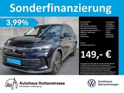 Deep black perleffekt Gebraucht 2024 VW Tiguan Life SUV | 35.620 € (Fairer Preis)