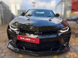 Schwarz metallic Gebraucht 2016 Chevrolet Camaro | 60.200 €