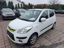 Weiß Gebraucht 2010 Hyundai i10 Kleinwagen | 1.850 € (Fairer Preis)