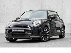 Schwarz Gebraucht 2023 Mini Cooper Clubman Kombi | 22.690 € (Guter Preis)