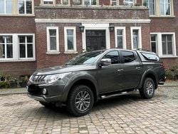Grün Gebraucht 2016 Mitsubishi L200 Abholung | 15.700 €