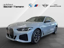 Brooklyn grau Neu 2025 BMW i4 Exclusive Limousine | 55.707 € (Guter Preis)
