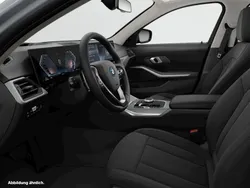 Grau Gebraucht 2023 BMW 330e Kombi | 38.437 € (Fairer Preis)