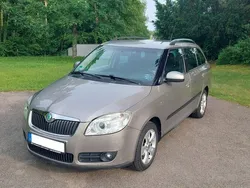 Braun Gebraucht 2009 Skoda Fabia Ambiente Kombi | 1.450 € (Guter Preis)
