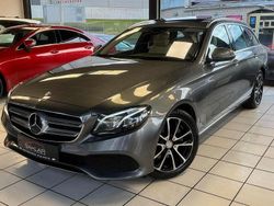 Grau Gebraucht 2016 Mercedes E220 Kombi | 20.999 € (Etwas zu teuer)