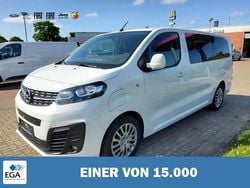 Gebraucht 2021 Opel Vivaro-e Combi Van | 27.090 € (Etwas zu teuer)