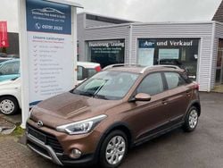 Braun Gebraucht 2017 Hyundai i20 Active Limousine | 8.500 € (Guter Preis)