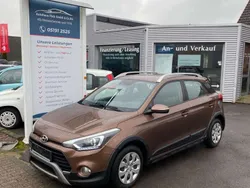 Braun Gebraucht 2017 Hyundai i20 Active Limousine | 8.500 € (Guter Preis)