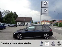Deep black perleffekt Gebraucht 2022 VW Golf VIII GTE Limousine | 24.900 € (Guter Preis)