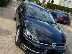 Schwarz Gebraucht 2020 VW Golf VII Kombi | 16.450 € (Fairer Preis)