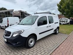 Weiß Gebraucht 2016 Mercedes Citan 111 Van / Kleinbus | 13.790 € (Teuer)