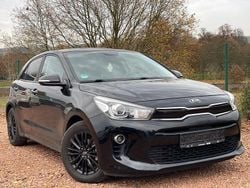 Schwarz Gebraucht 2017 Kia Rio DREAM-TEAM Edition Limousine | 7.450 € (Fairer Preis)
