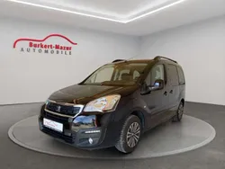 Lack onyx schwarz Gebraucht 2017 Peugeot Partner Allure Van / Kleinbus | 14.985 € (Etwas zu teuer)