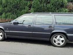 Schwarz Gebraucht 1996 Volvo 850 Kombi | 3.000 € (Guter Preis)