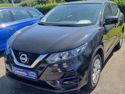Schwarz Gebraucht 2017 Nissan Qashqai Acenta SUV | 10.990 € (Guter Preis)