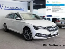 Weiss Gebraucht 2020 Skoda Superb LAURIN & KLEMENT Kombi | 25.980 € (Fairer Preis)