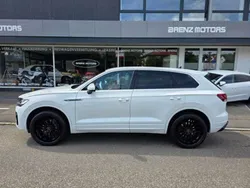 Pure white Gebraucht 2020 VW Touareg R-line SUV | 42.490 € (Fairer Preis)