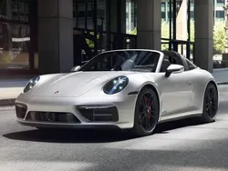 Gtsilbermetallic Gebraucht 2023 Porsche 911 Targa 4 Cabrio | 183.900 € (Etwas zu teuer)