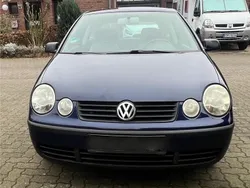Blau Gebraucht 2002 VW Polo Kleinwagen | 550 € (Superpreis)