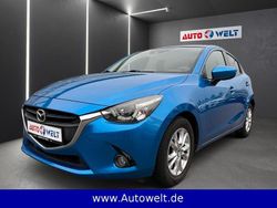 Blau Gebraucht 2015 Mazda 2 Exclusive-Line Kleinwagen | 9.490 € (Guter Preis)