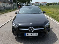 Schwarz Gebraucht 2019 Mercedes A200 Limousine | 18.999 € (Fairer Preis)