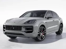 Kreide Neu 2025 Porsche Cayenne S E-Hybrid SUV | 163.490 € (Teuer)