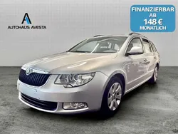 Silber Gebraucht 2012 Skoda Superb GreenLine Kombi | 9.990 € (Teuer)