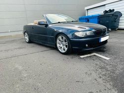 Blau Gebraucht 2003 BMW 320 Cabriolet Cabrio | 4.150 € (Guter Preis)