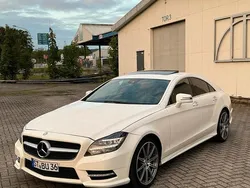 Weiß Gebraucht 2014 Mercedes CLS350 AMG line Coupé | 26.900 € (Teuer)