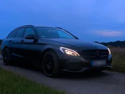 Schwarz Gebraucht 2015 Mercedes C200 Kombi | 13.500 €